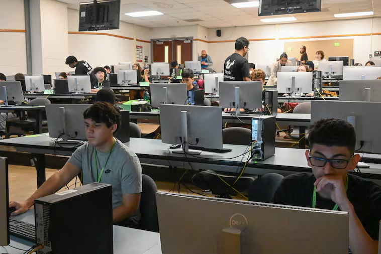 At USF’s first AI camp, teens explore technology’s limits, potential